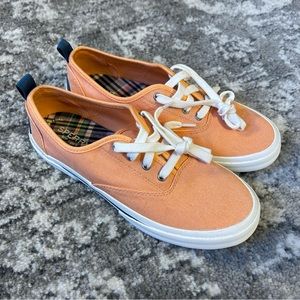 Women’s Sperry canvas sneakers - like new